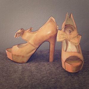 Tan Bow tie heels